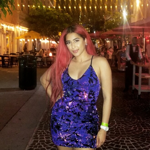 Dresses & Skirts - Sequin Mini dress with multi color really cute